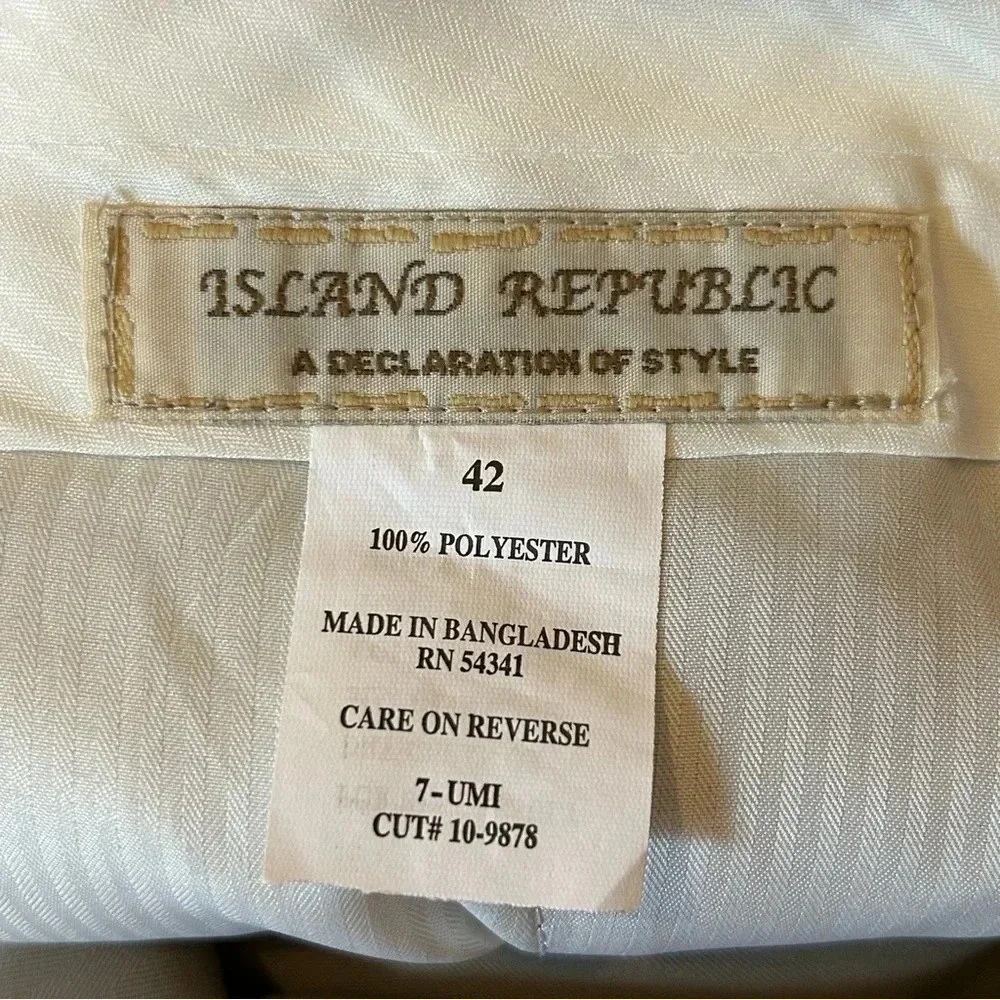 Island Republic Mens Size 42 Dark Tan Khaki Cargo Shorts Pockets Fly Front